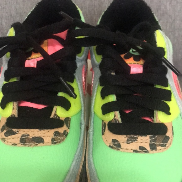 Nike Air Max 90 LX 90s Dancefloor Green Illusion Green Sneakers - Picture 5 of 12